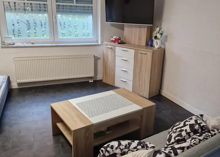 Appartamento Souterrain-wohnung Mit Kostenlosem Stellplatz